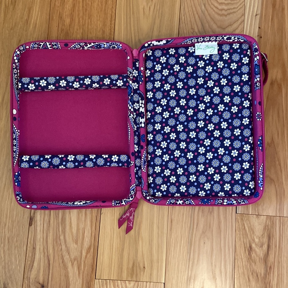 Vera Bradley IPad case - Picture 4 of 4